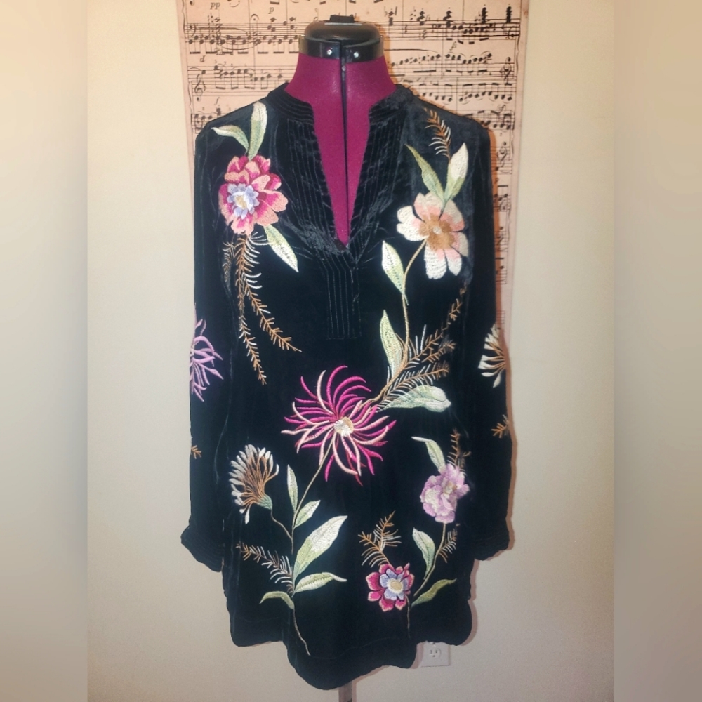 Johnny Was Black Floral Embroidered Tunic Dress XXS